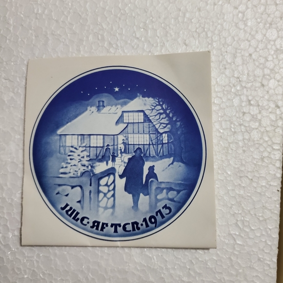 B&G COPENHAGEN 1973 CHRISTMAS PLATE COLLECTION.  BLUE AND WHITE WITH BOX. - Picture 3 of 5